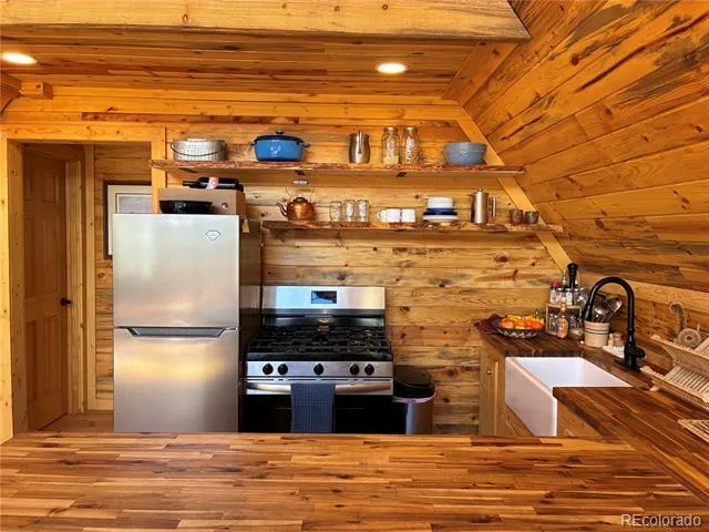 4585 Laidlaw Road Fort Garland, CO 81133