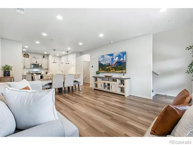 6605 4th St Rd #2 Greeley, CO 80634