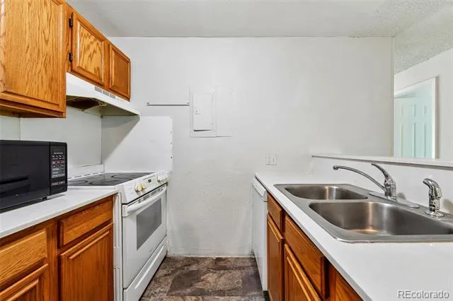 707 W 96th Ave #18 Thornton, CO 80260