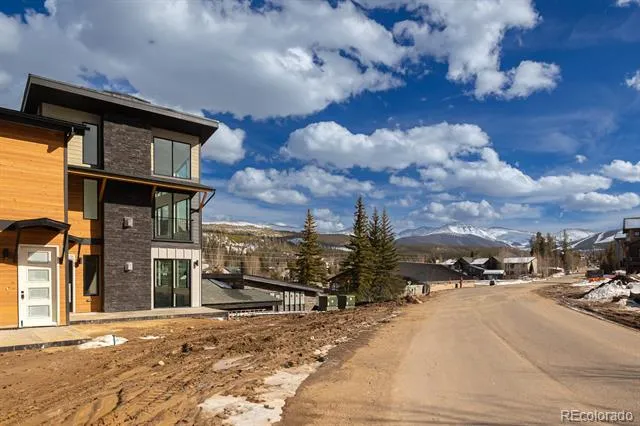 442 Lions Gate Drive Winter Park, CO 80482