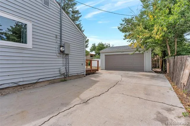 11612 Del Mar Parkway Aurora, CO 80010