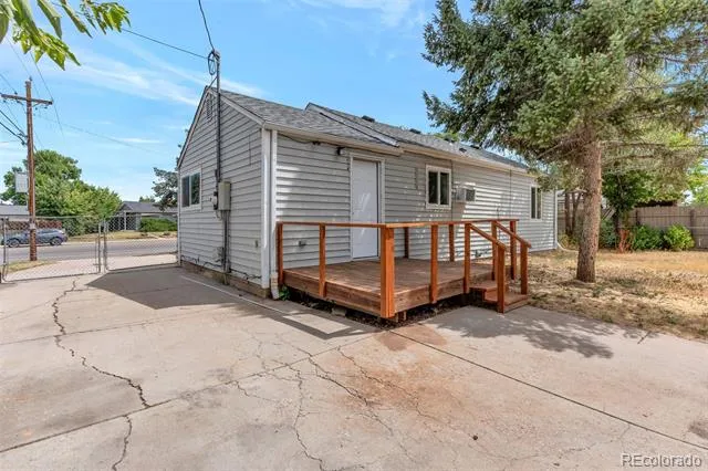 11612 Del Mar Parkway Aurora, CO 80010