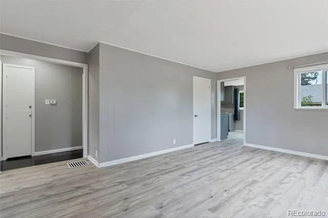 11612 Del Mar Parkway Aurora, CO 80010