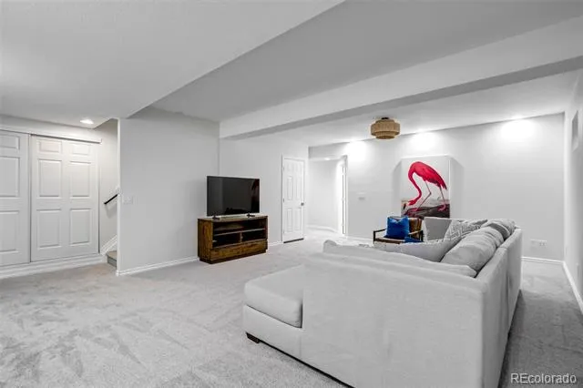 327 Ingleton Court Castle Pines, CO 80108
