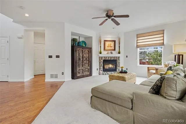 9229 Aspen Creek Way Highlands Ranch, CO 80129
