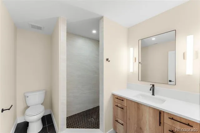 3493 & 3495 Lawrence Street Denver, CO 80205