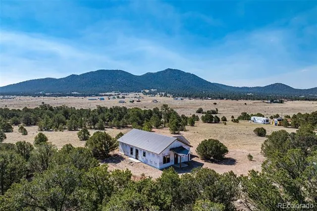 312 16th Trail Cotopaxi, CO 81223