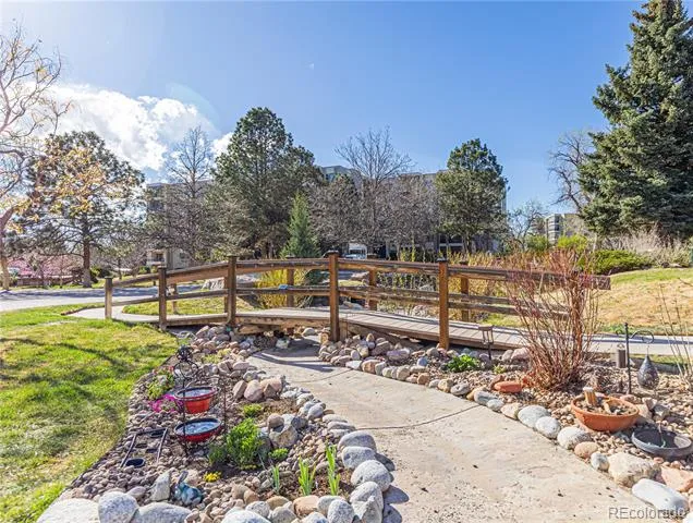 13850 E Marina Drive #206 Aurora, CO 80014
