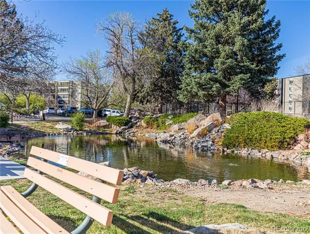 13850 E Marina Drive #206 Aurora, CO 80014