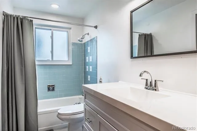 3550 W Mountain Road Englewood, CO 80110