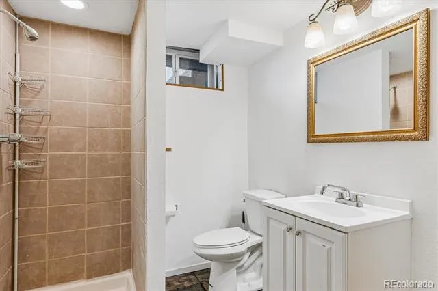 3550 W Mountain Road Englewood, CO 80110