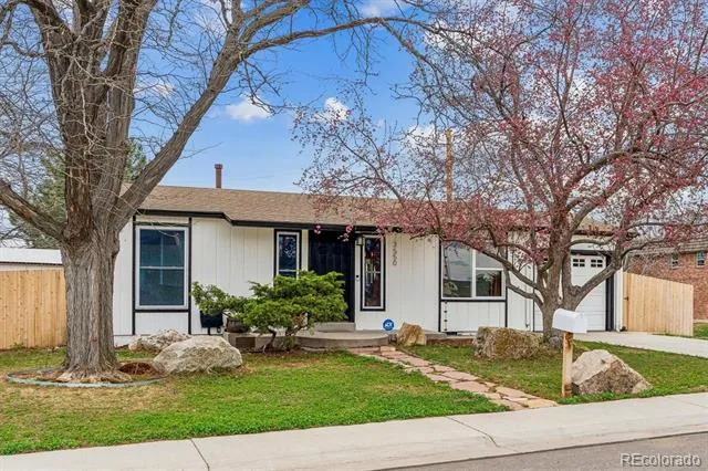3550 W Mountain Road Englewood, CO 80110