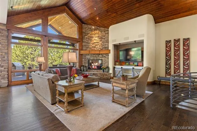 1048 Vintage Place Castle Rock, CO 80108