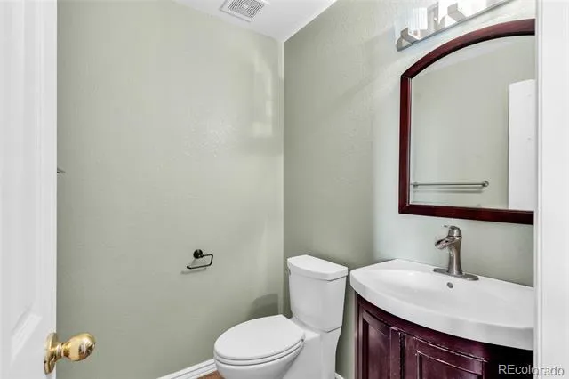 5043 Thrush Drive Pueblo, CO 81008