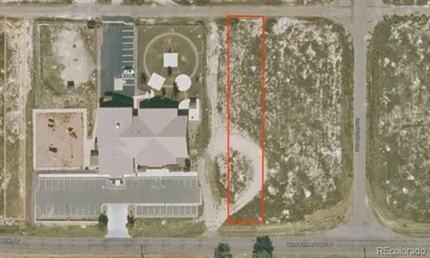 109 W Palmer Lake Drive