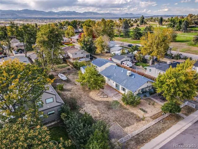4877 Chase Street Denver, CO 80212