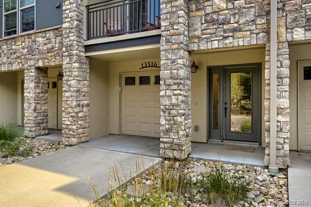 13516 Via Varra Broomfield, CO 80020