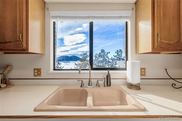 834 Green Mountain Drive Loveland, CO 80537