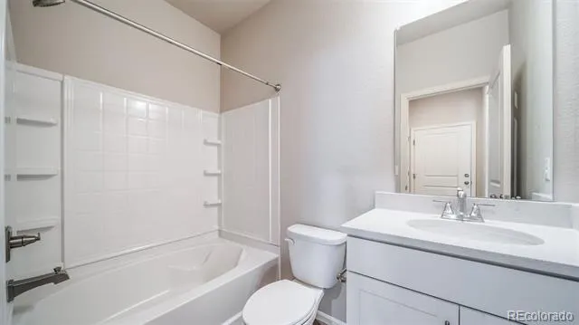 28671 E 4th Place Watkins, CO 80137