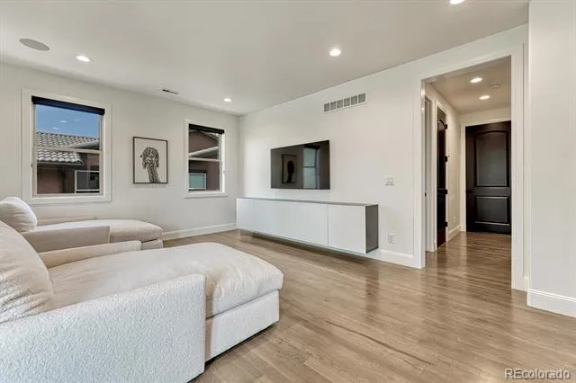 9486 E Winding Hill Avenue Lone Tree, CO 80124