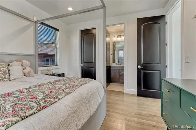 9486 E Winding Hill Avenue Lone Tree, CO 80124