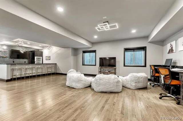 9486 E Winding Hill Avenue Lone Tree, CO 80124