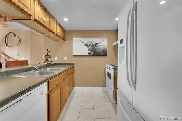 6350 Oak Street #306 Arvada, CO 80004