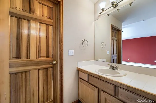 14765 E Aberdeen Avenue E Centennial, CO 80016