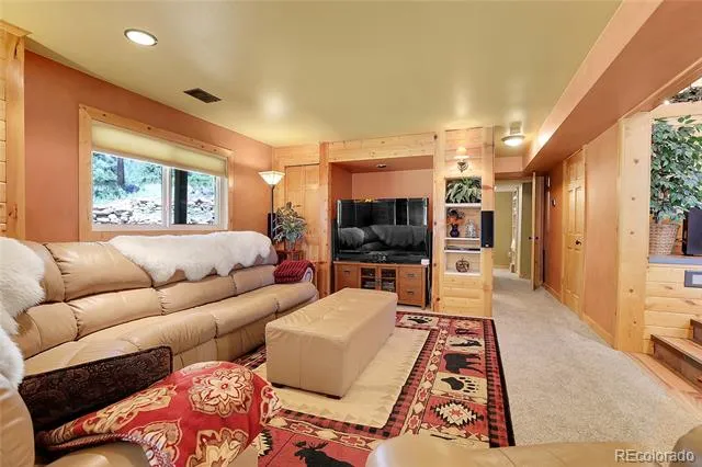 1201 Hughesville Road Black Hawk, CO 80422
