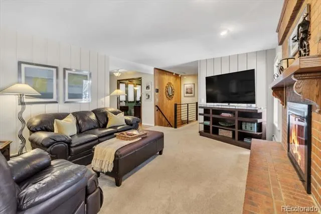 7019 S Windermere Street Littleton, CO 80120