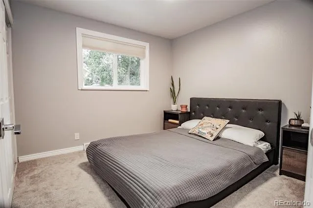 2569 E Cresthill Avenue Centennial, CO 80121