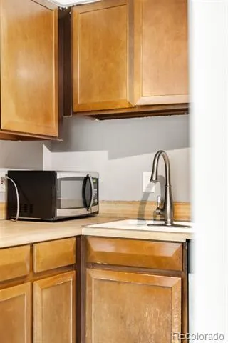 1260 York Street #206 Denver, CO 80206
