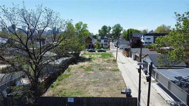 1735 W 37th Avenue Denver, CO 80211