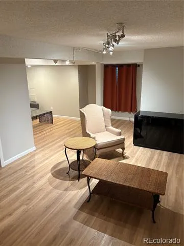 4245 S Granby Way #c Aurora, CO 80014