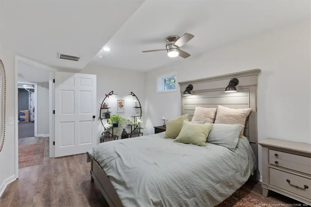 1235 E Hedgelawn Way Southern Pines, NC 28387
