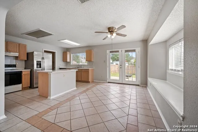 1004 Boxer Pass Drive Schertz, TX 78154