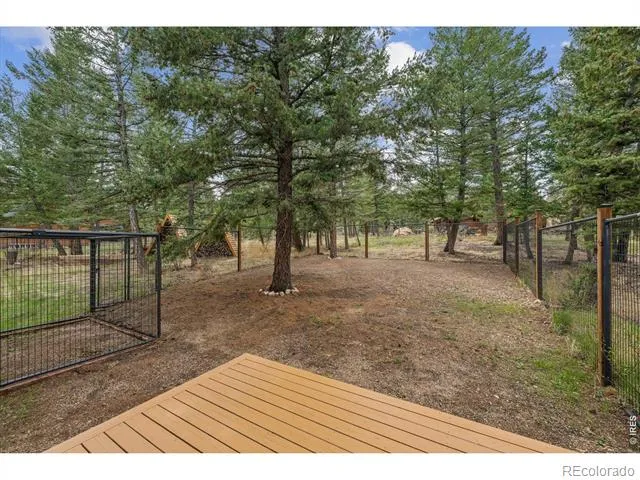 733 Lakeshore Drive Boulder, CO 80302