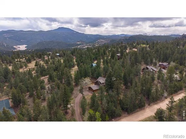 733 Lakeshore Drive Boulder, CO 80302