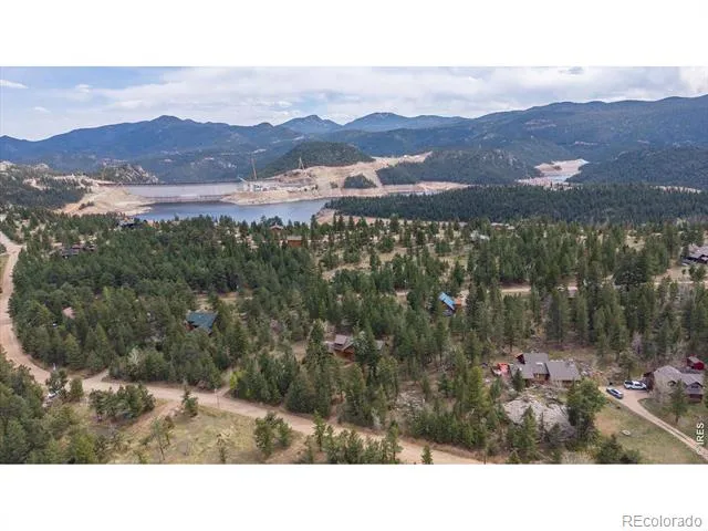 733 Lakeshore Drive Boulder, CO 80302