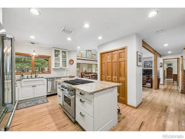 733 Lakeshore Drive Boulder, CO 80302