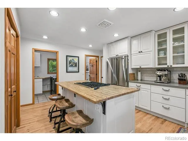 733 Lakeshore Drive Boulder, CO 80302