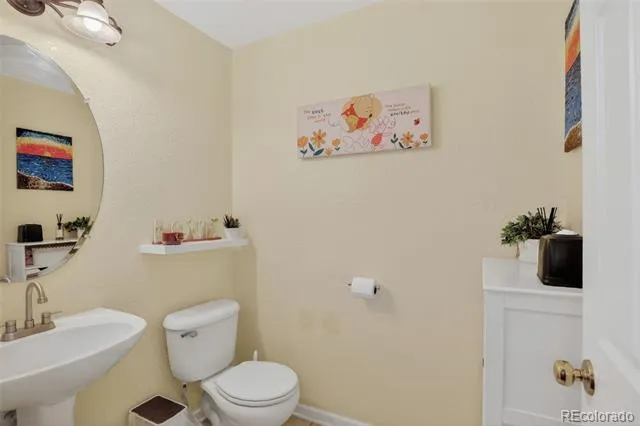 6103 S Kalispell Street Centennial, CO 80016
