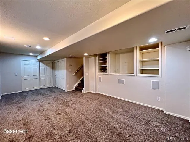 5377 S UKRAINE WAY Aurora, CO 80015