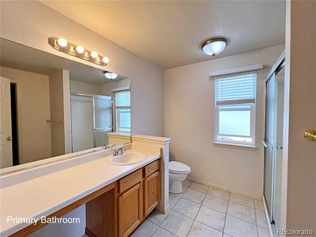 5377 S UKRAINE WAY Aurora, CO 80015