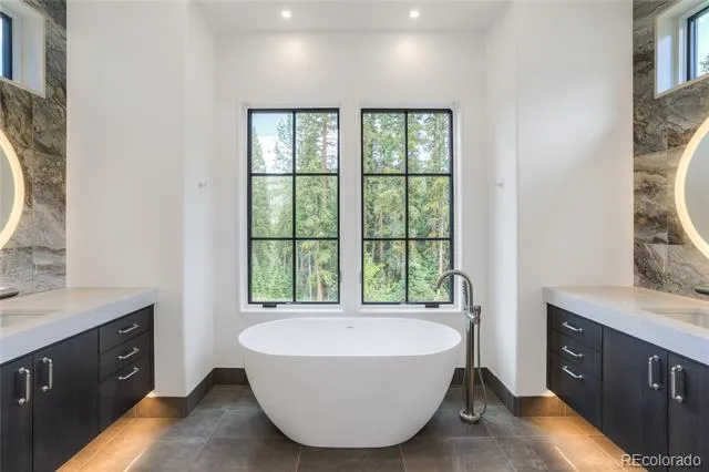 90 W Trade Court Keystone, CO 80435