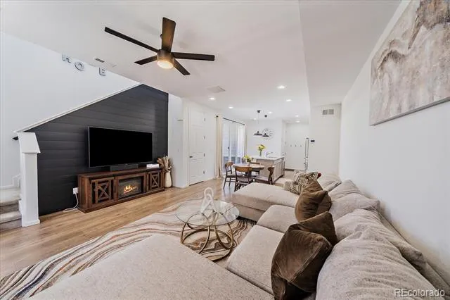 23600 E 5th Drive Aurora, CO 80018
