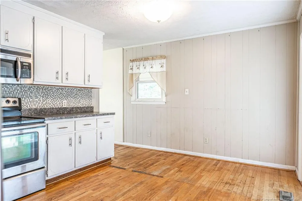 190 Morgan Drive Raeford, NC 28376