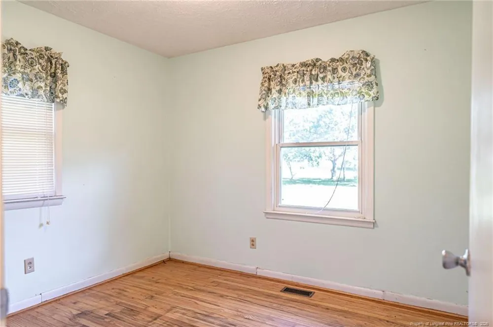 190 Morgan Drive Raeford, NC 28376