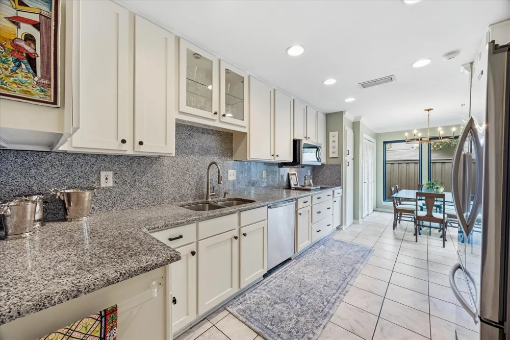 12277 Montego Plaza Dallas, TX 75230