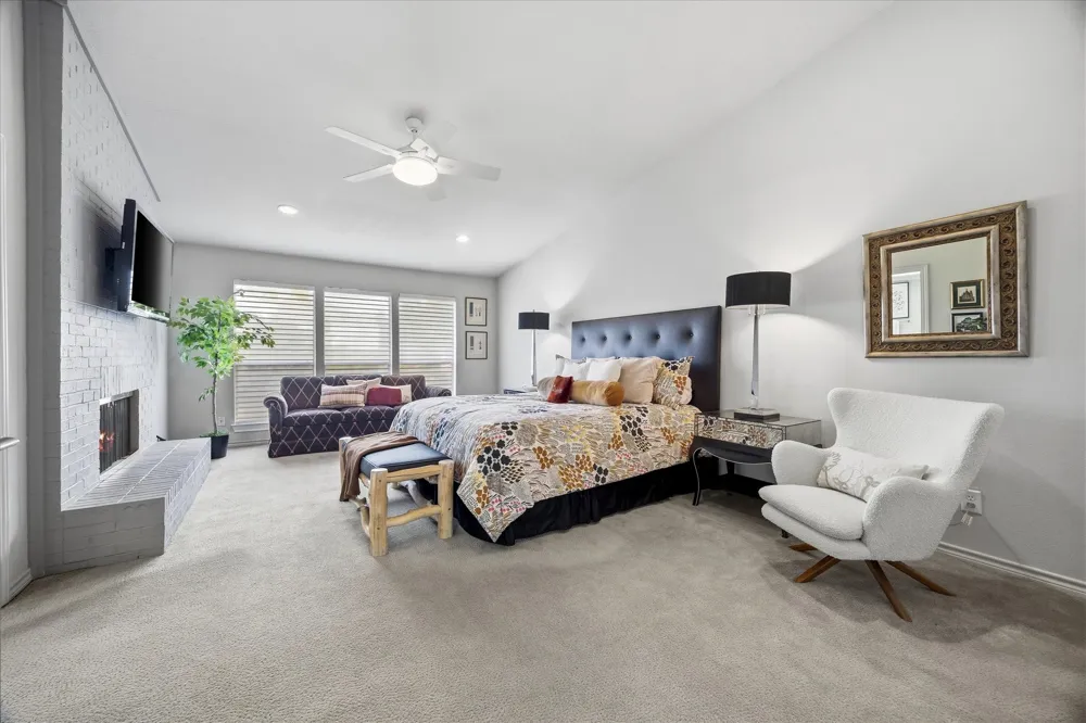 12277 Montego Plaza Dallas, TX 75230